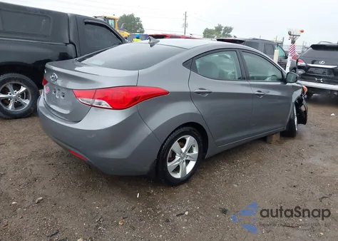 2013 Hyundai Elantra Gls z USA, uszkodzony, nr VIN 5NPDH4AE7DH173891